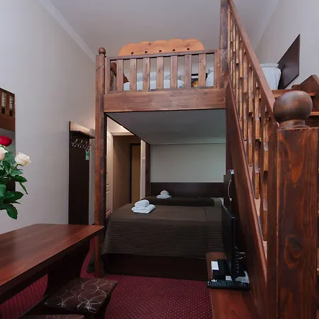 Rembrandt Aparthotel 3*