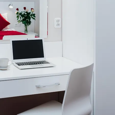 Rembrandt Lägenhetshotell 3*