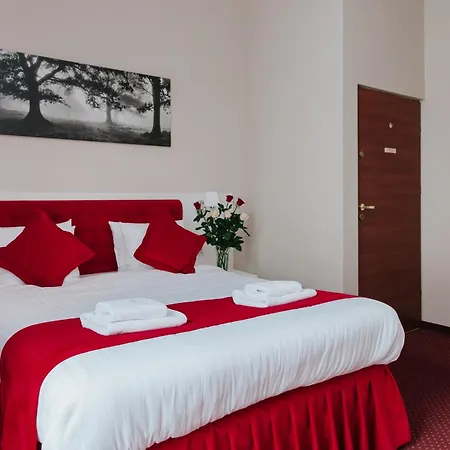 Rembrandt Lägenhetshotell 3*