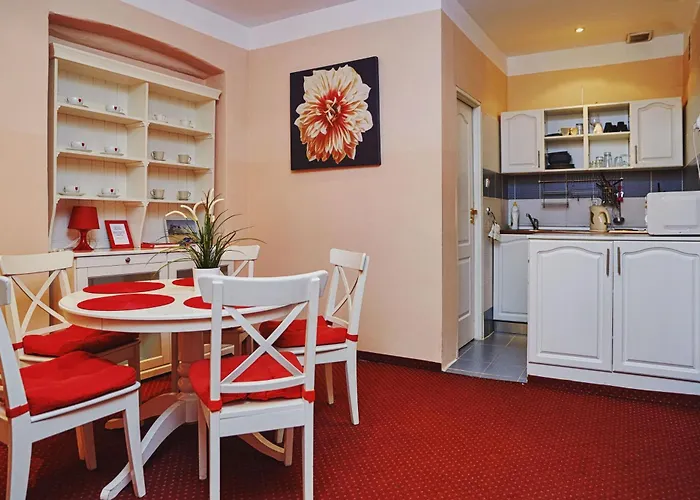 Apart Otel Rembrandt 3*