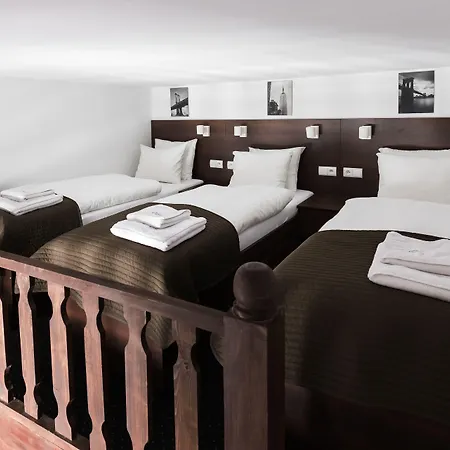 Hotel apartamentowy Rembrandt 3*