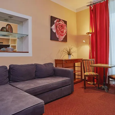 Hotel apartamentowy Rembrandt 3*